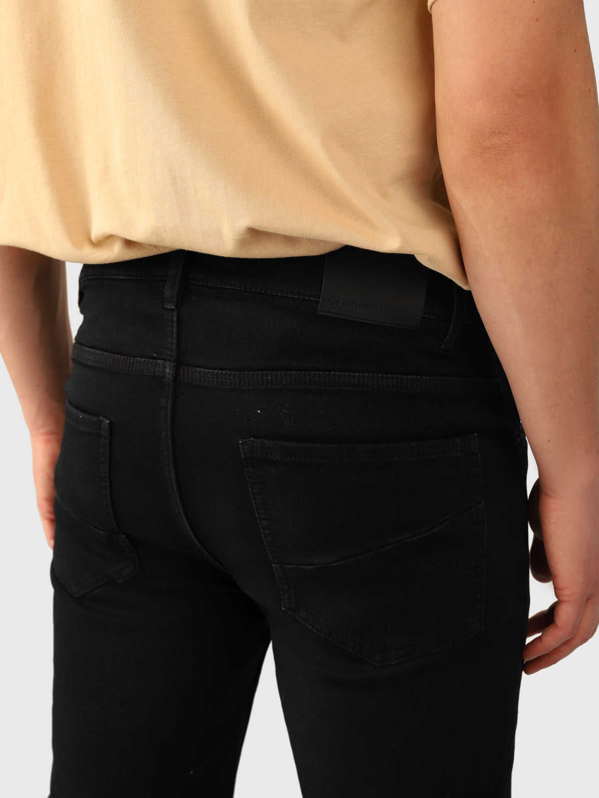 Hangtime Men Jog Jeans | Black