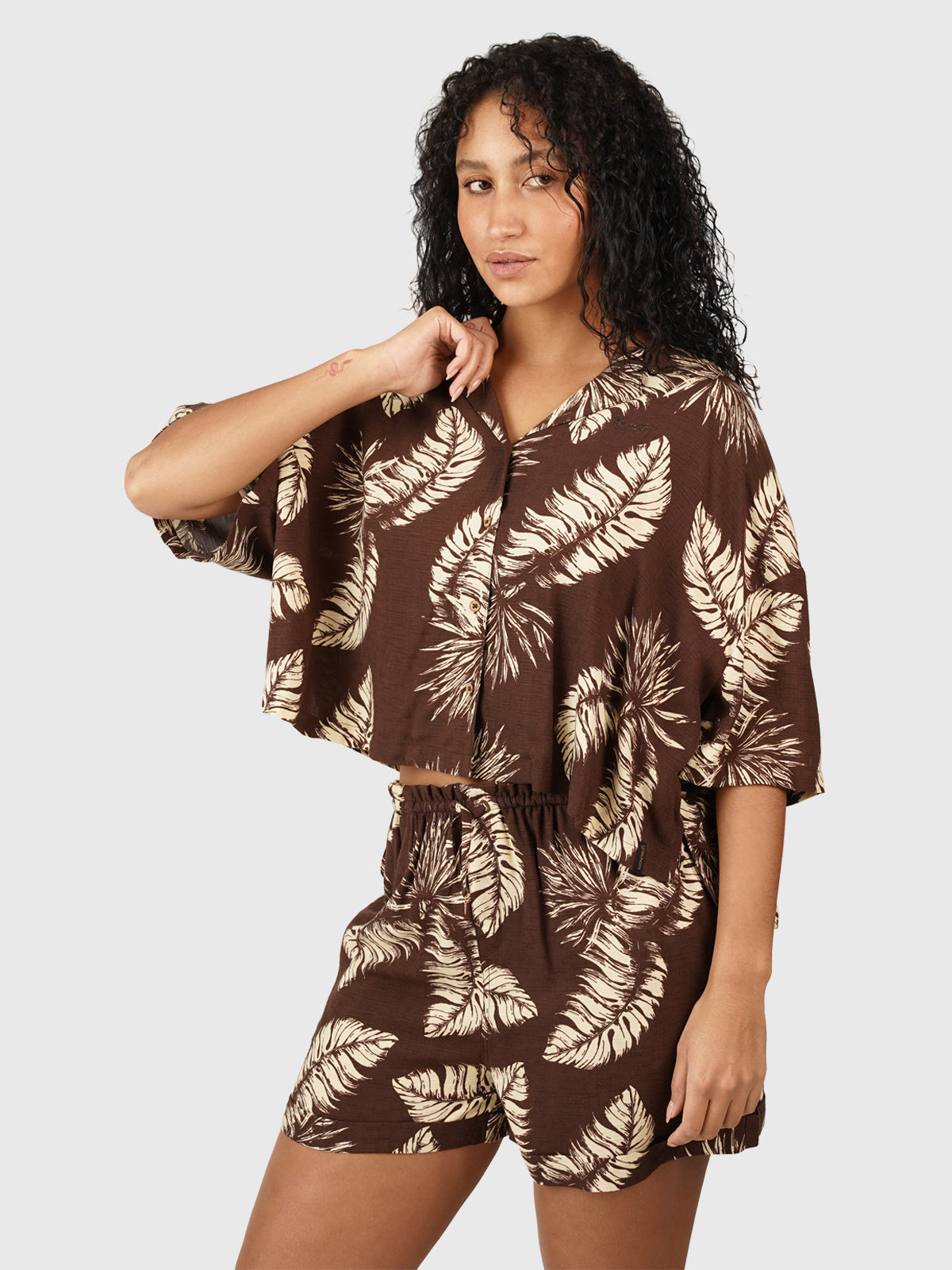 Rilee-Palm Dames Shirt | Bruin