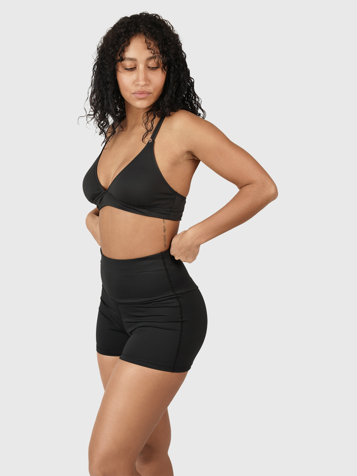 Hibiki Dames Legging Short | Zwart