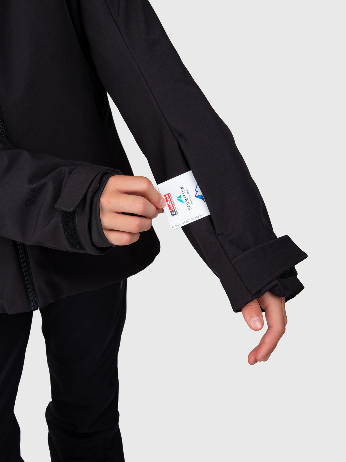 Ariasy Girls Softshell Jacket | Black