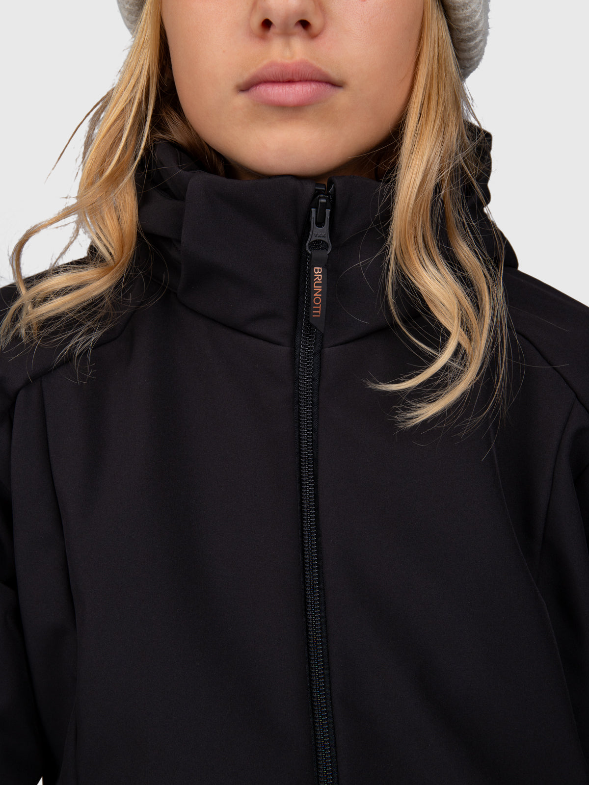 Ariasy Girls Softshell Jacket | Black