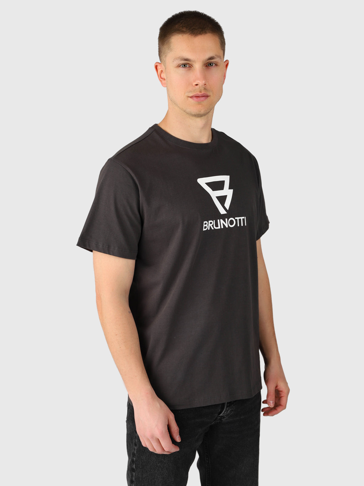 Aron Men T-shirt | Pirate Black