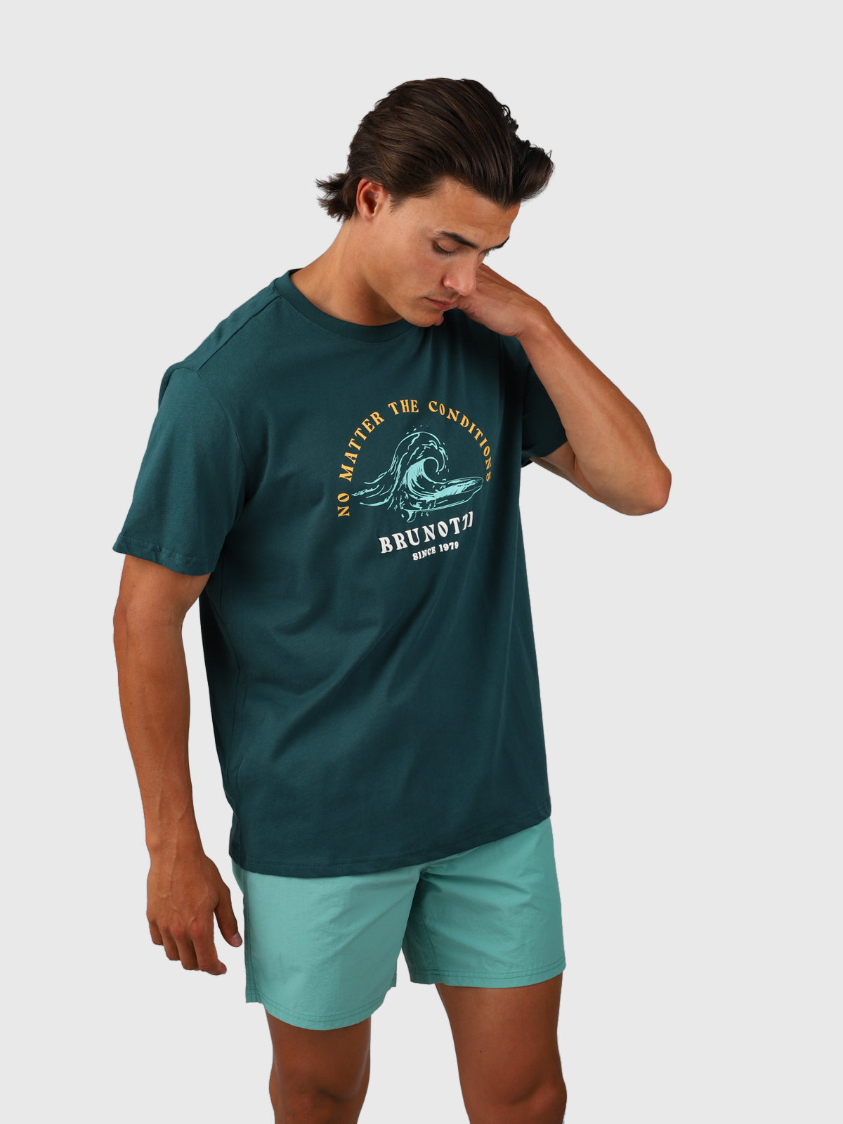 Leeway Men T-shirt | Fuel Green