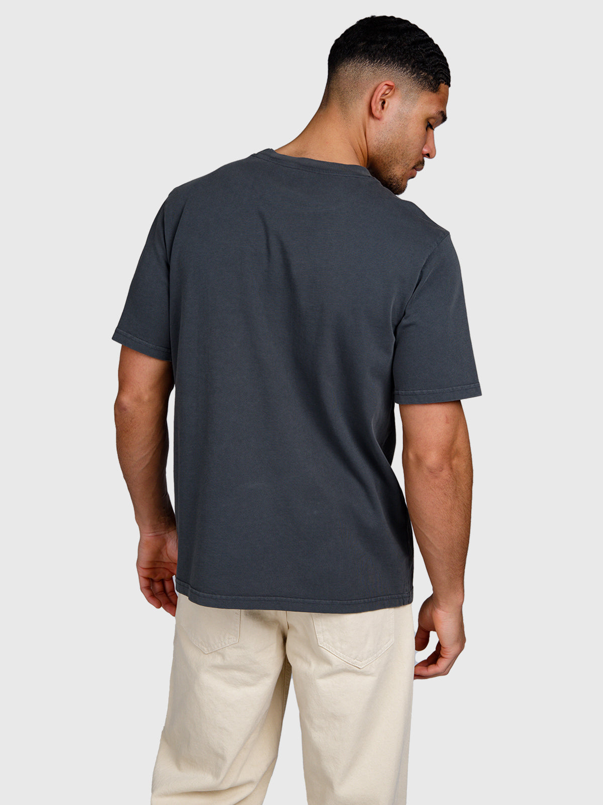 Esseries Unisex T-shirt | Pirate Black