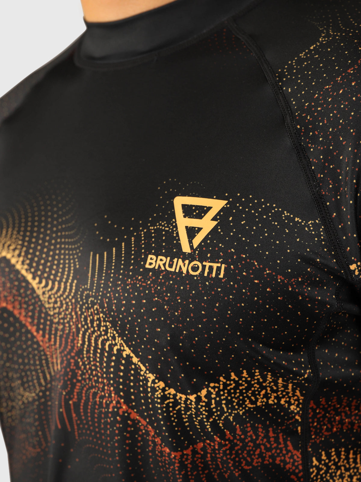 Waveguard-Water Men Rashguard | Pirate Black