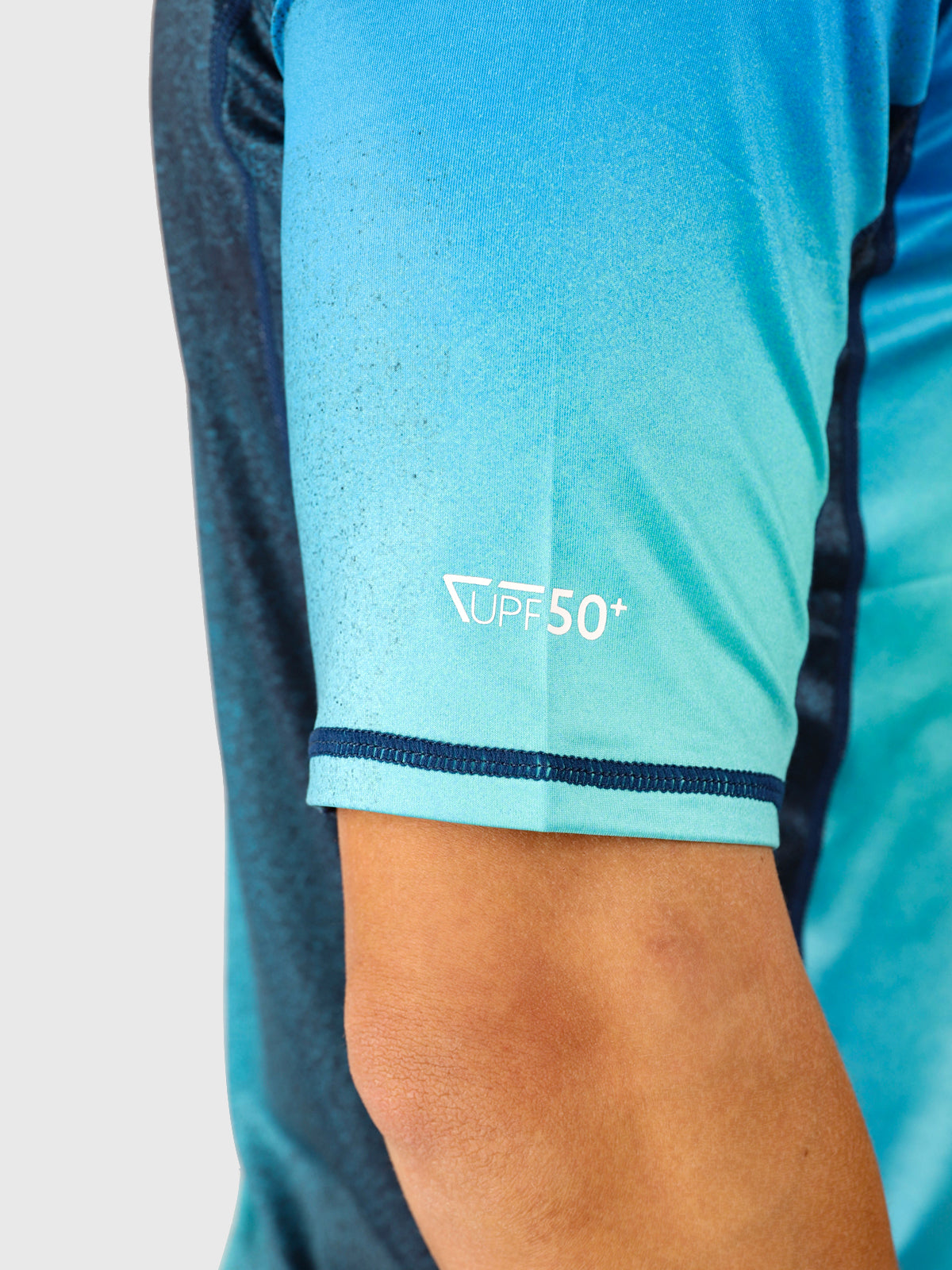 Waveguard-Spray Men Rashguard | Neon Blue