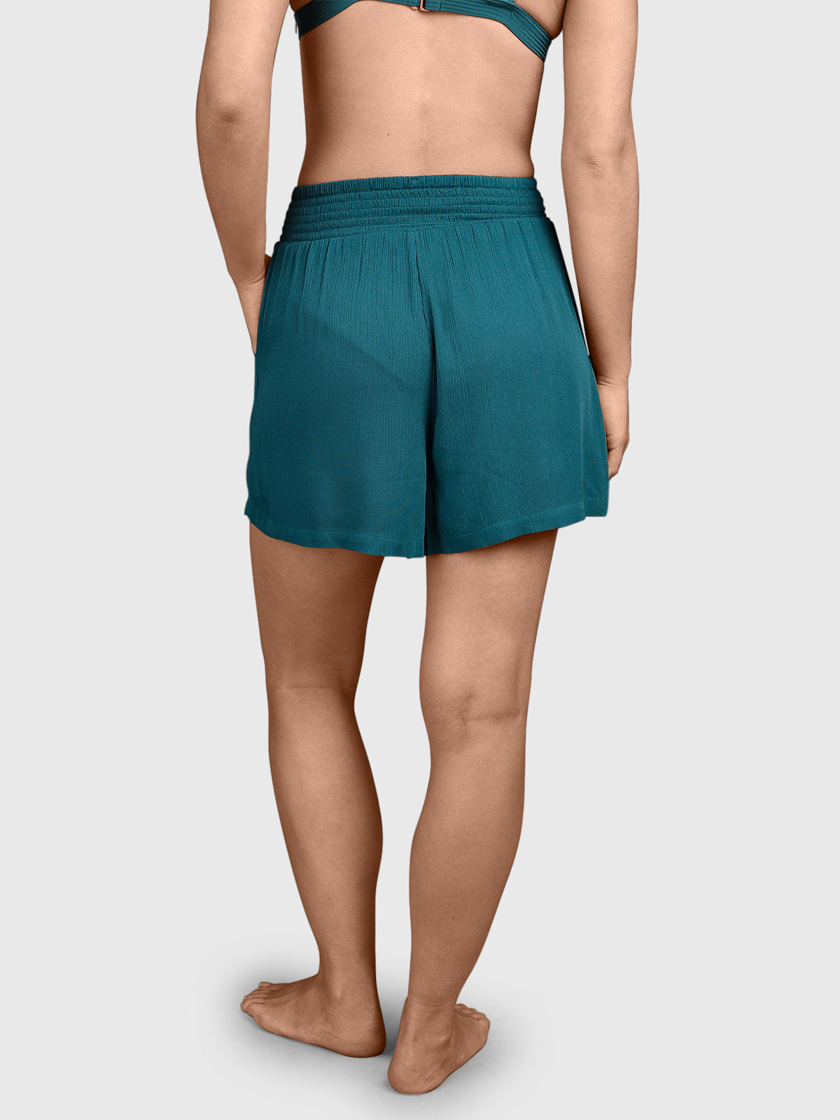Essia Women Shorts | Mediterranea