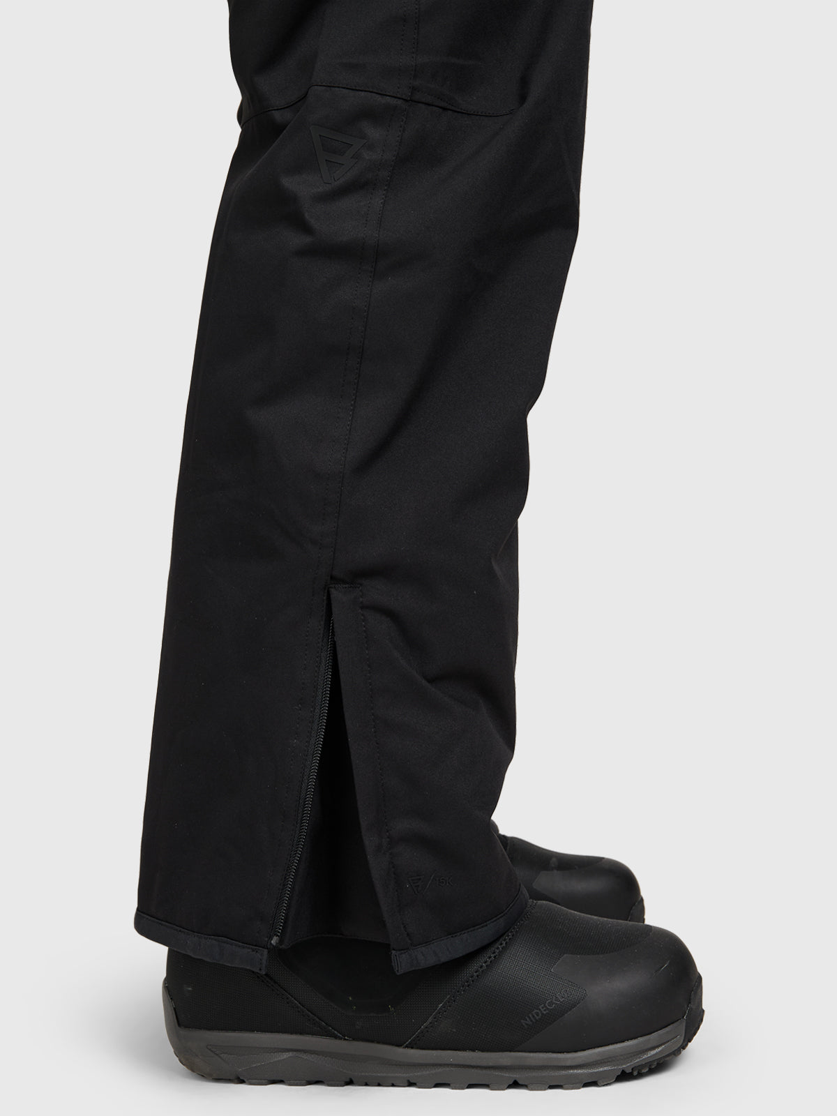 Footrail-Cargo Men Snow Pants | Black