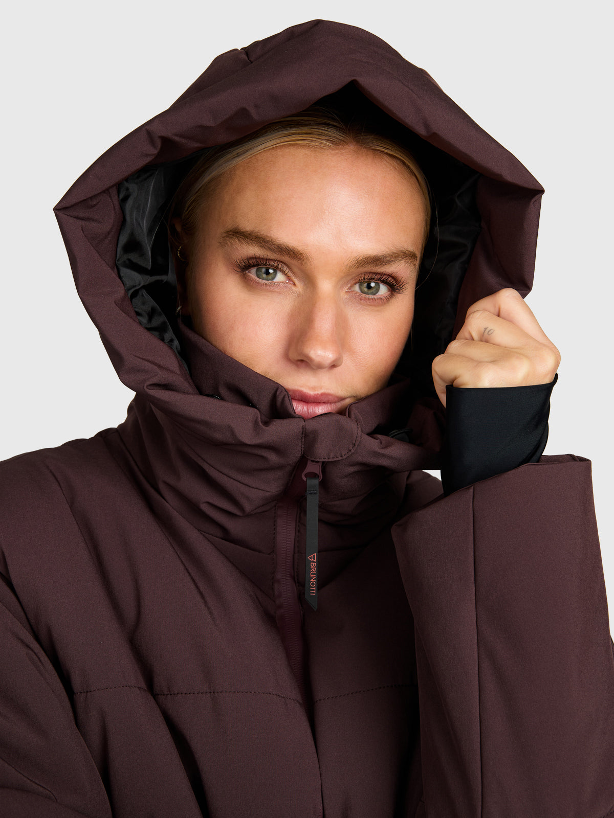 Fiaskia Women Snow Jacket | Raisin