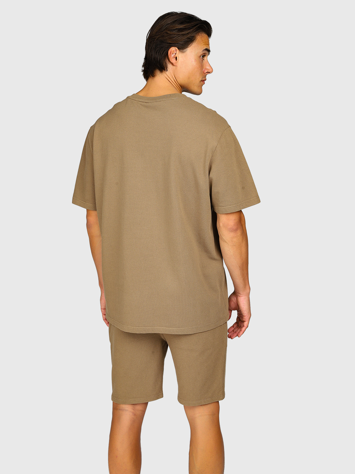 Dozan Men T-shirt | Shitake