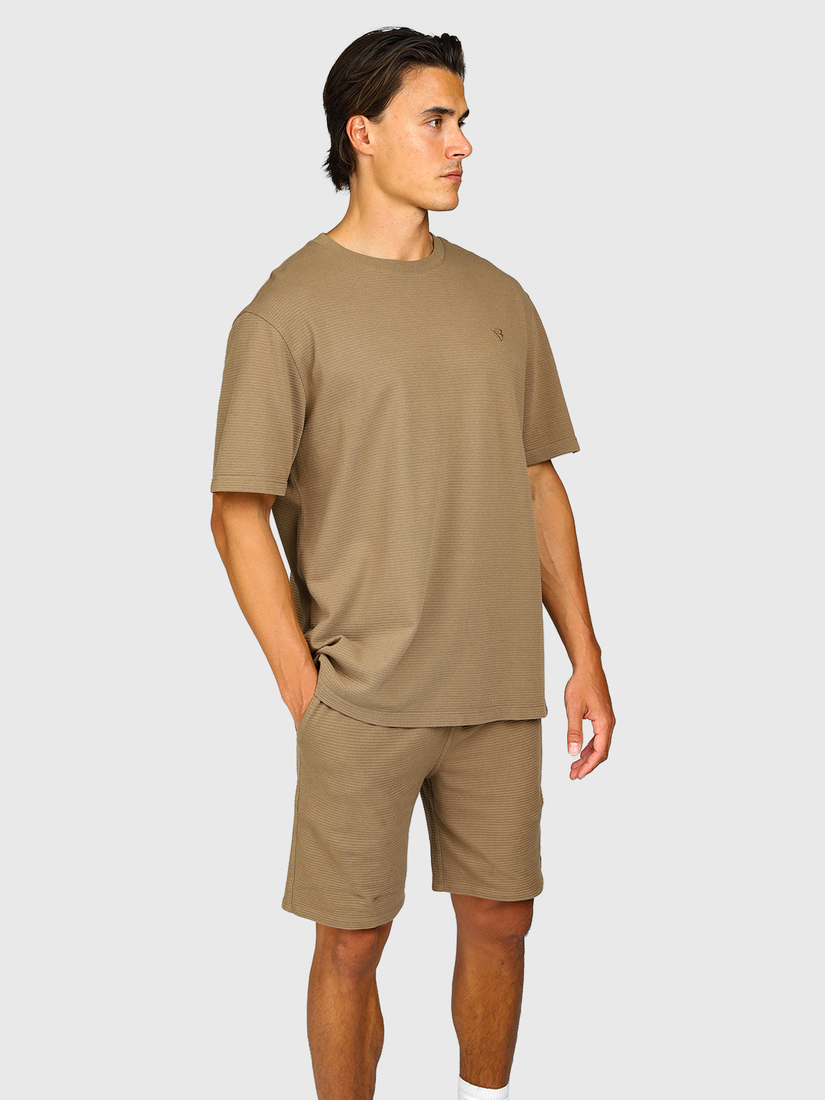 Dozan Men T-shirt | Shitake