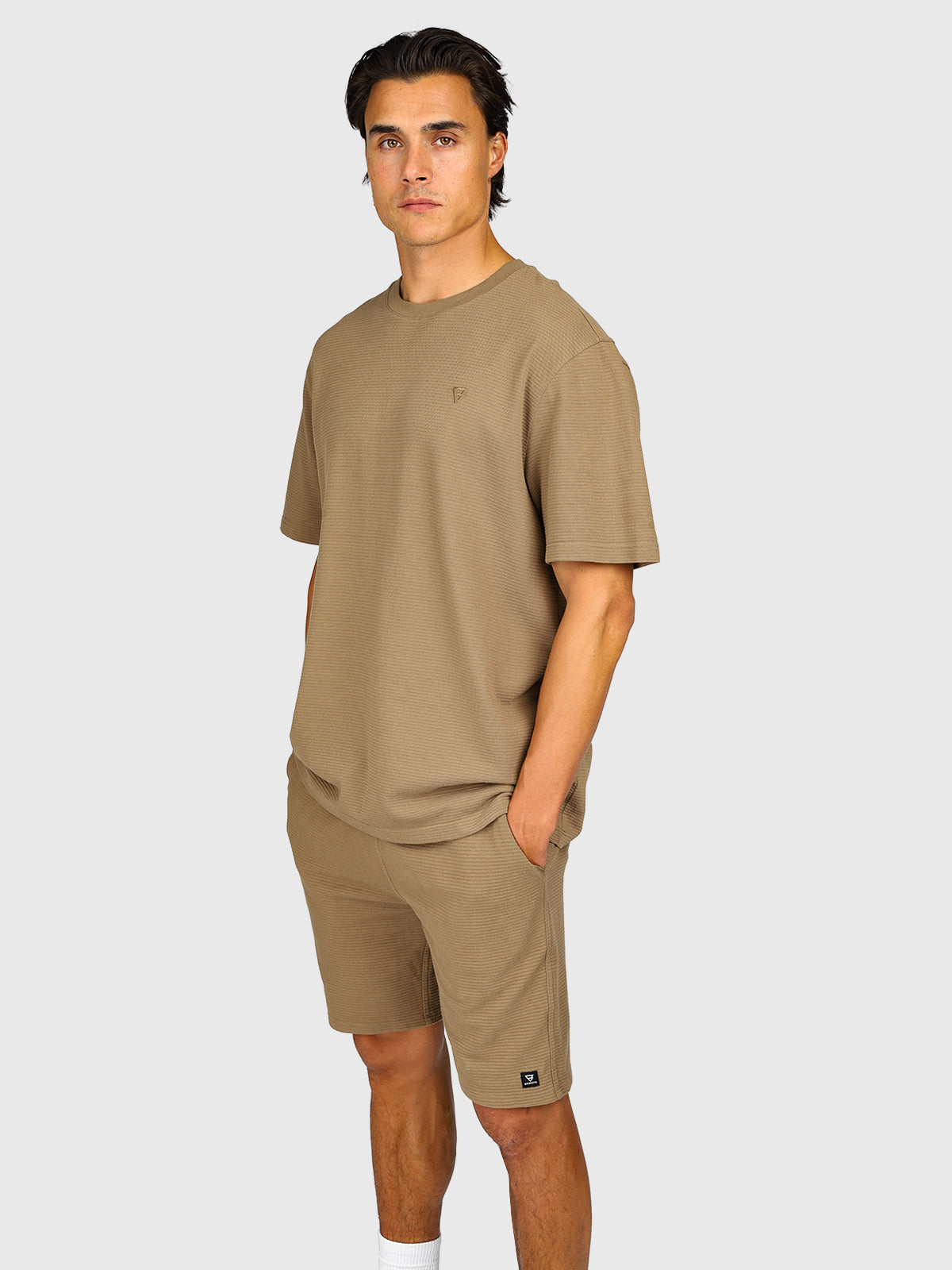 Dozan Men T-shirt | Shitake