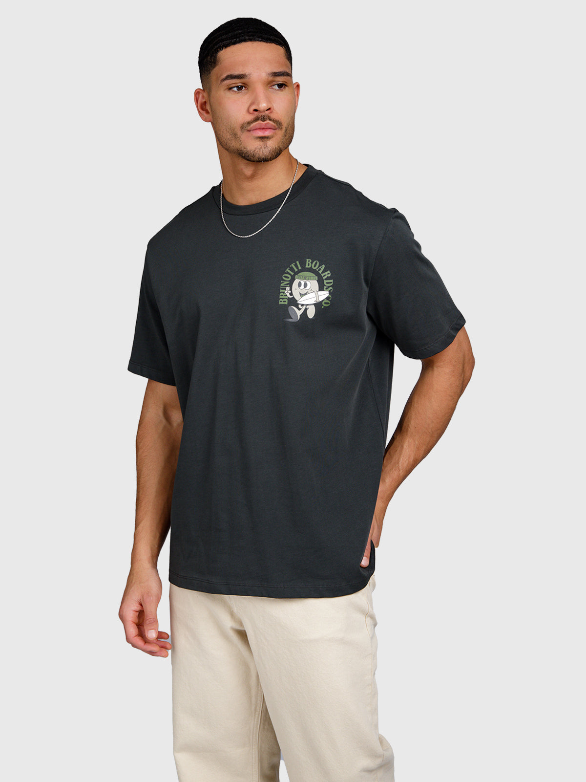 Evanon Men T-shirt | Pirate Black