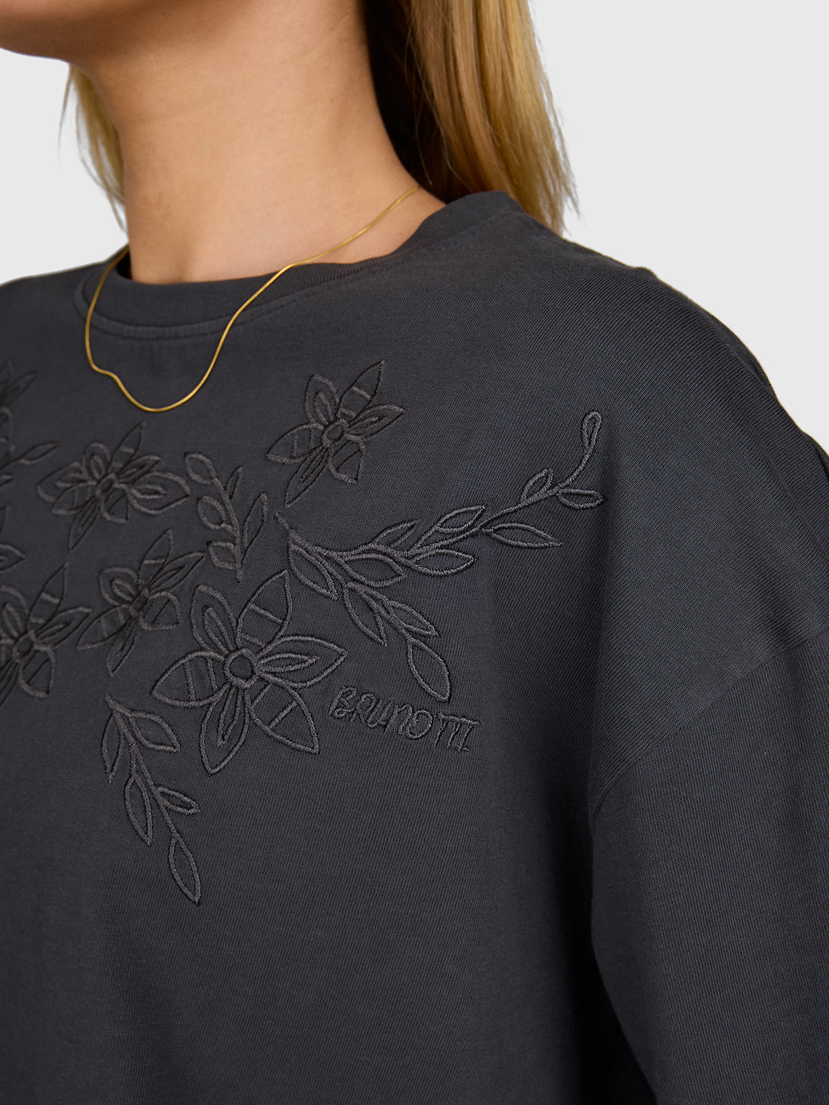 Dilola Dames T-shirt | Pirate Black