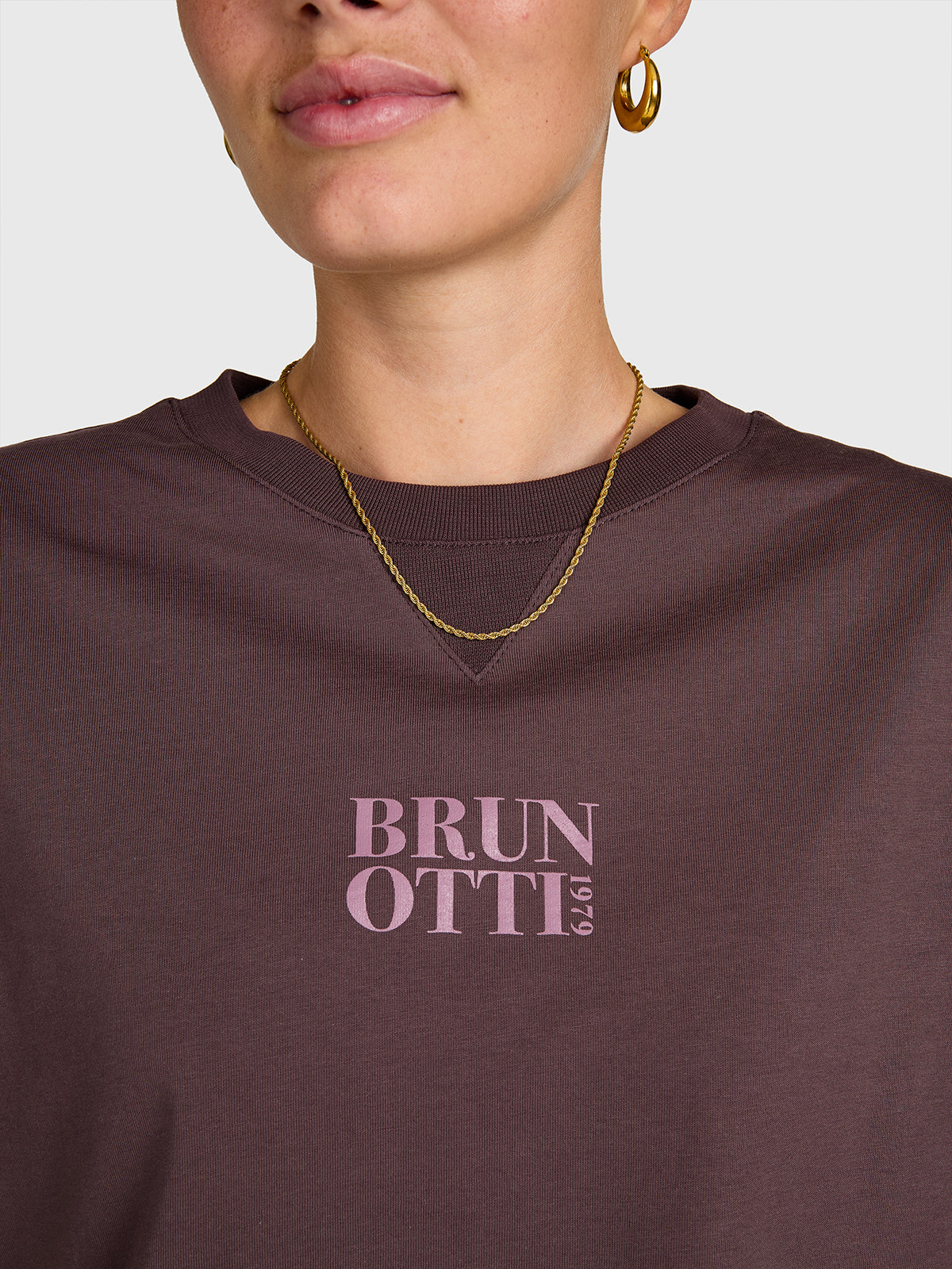Unessa Women T-Shirt | Raisin