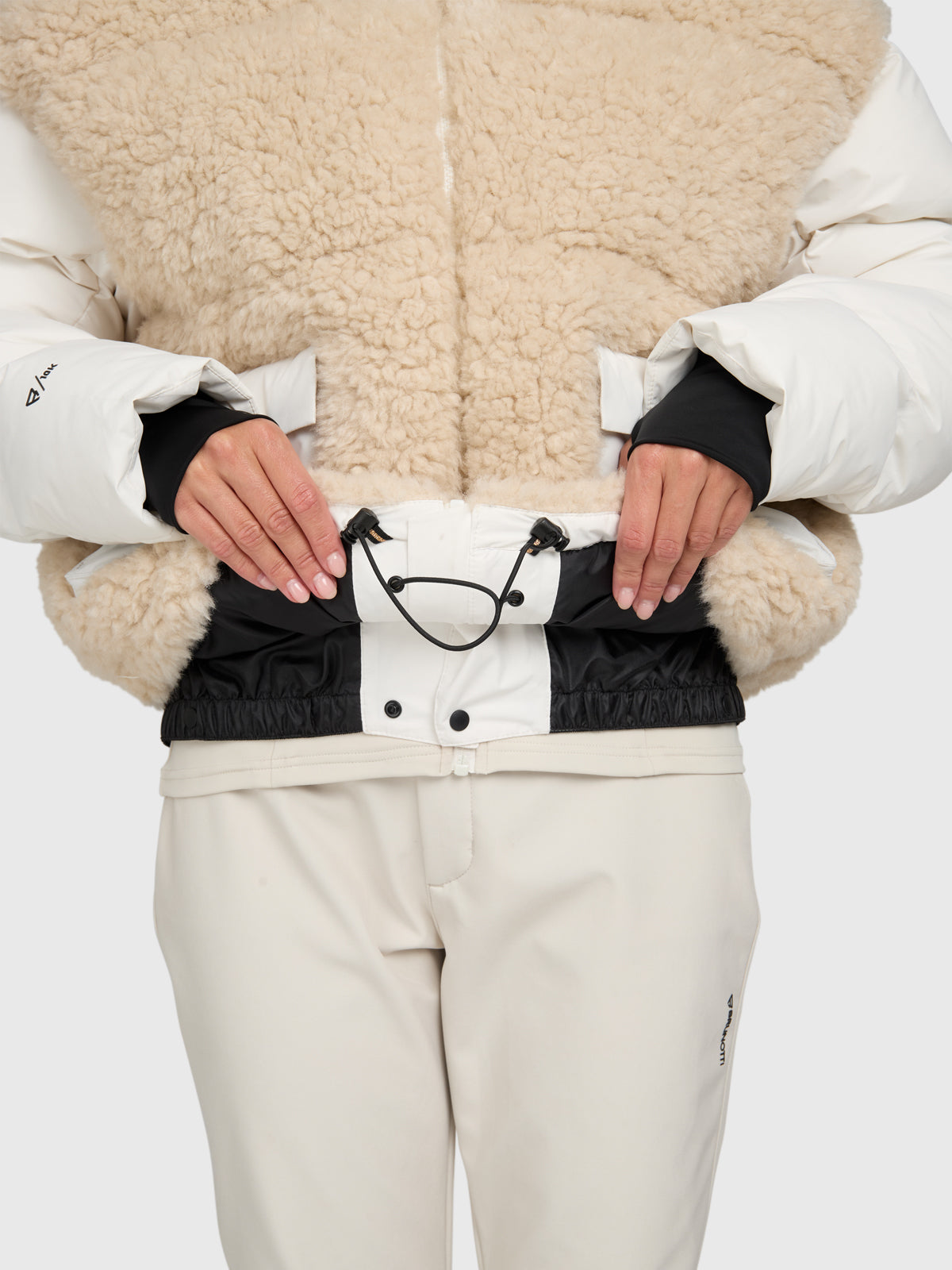 Ilora Women Snow Jacket | Moonbeam
