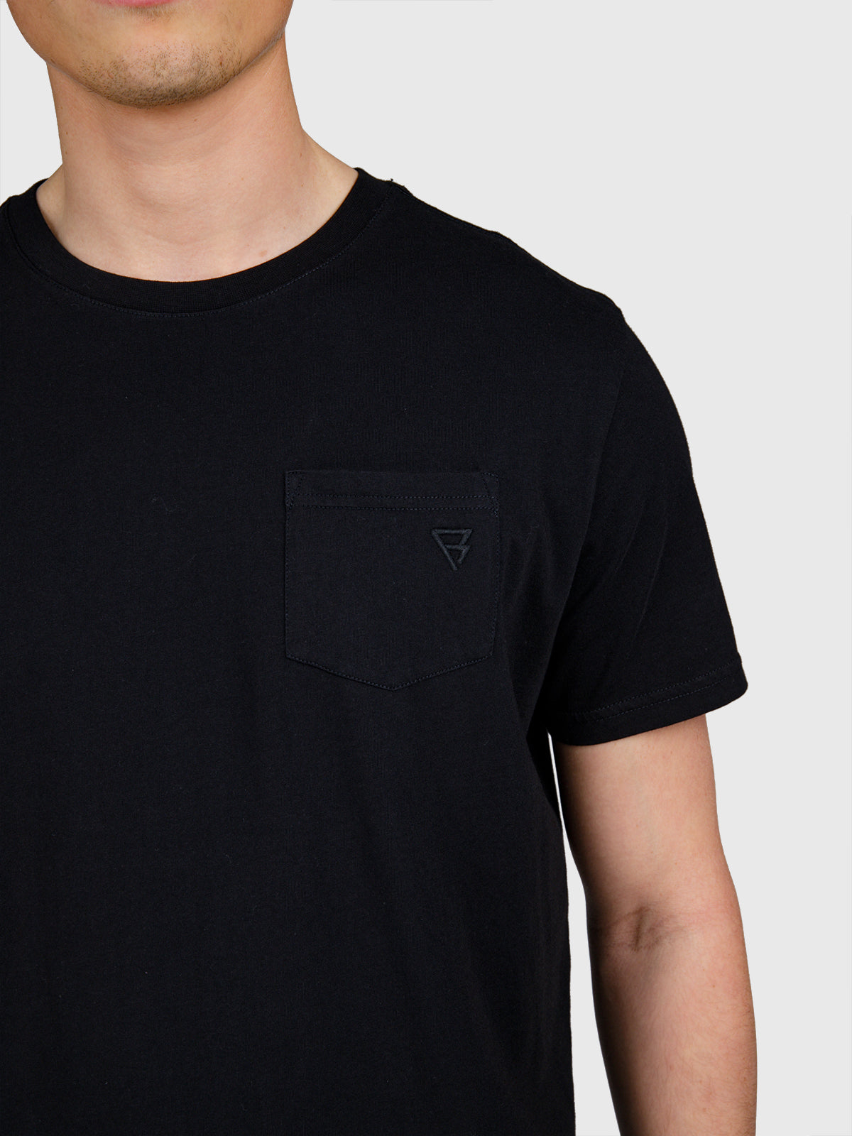 Axle Men T-shirt | Black