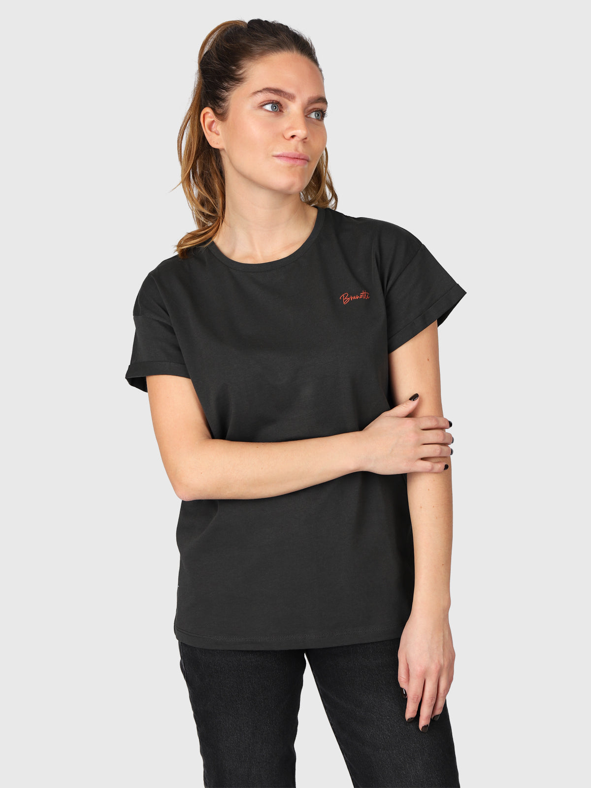 Samillia-R Women T-shirt | Black