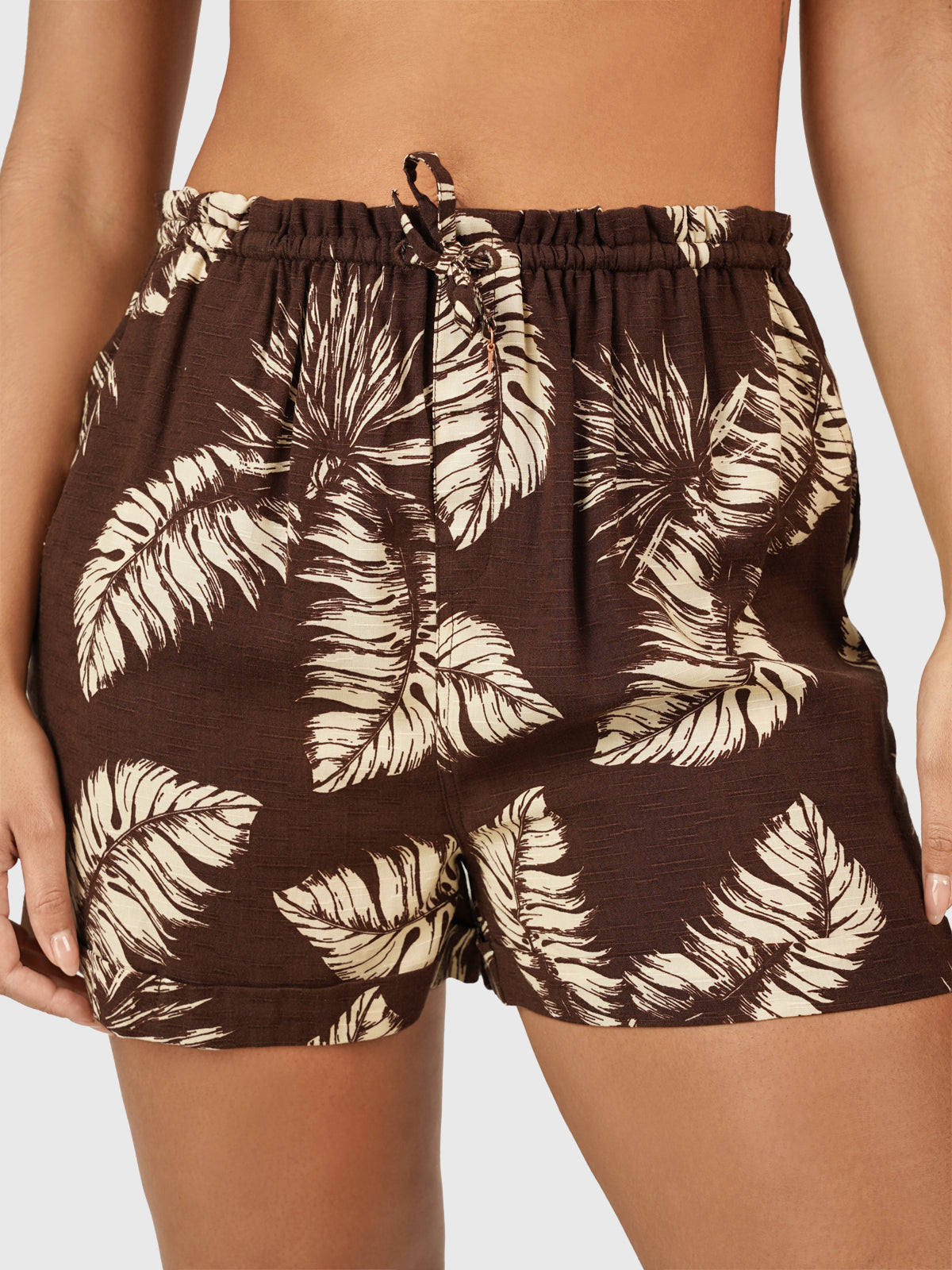Essie-Palm Damen Shorts | Braun