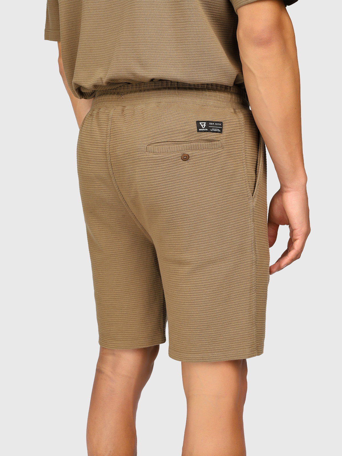 Shiptern Herren Walkshorts | Shitake
