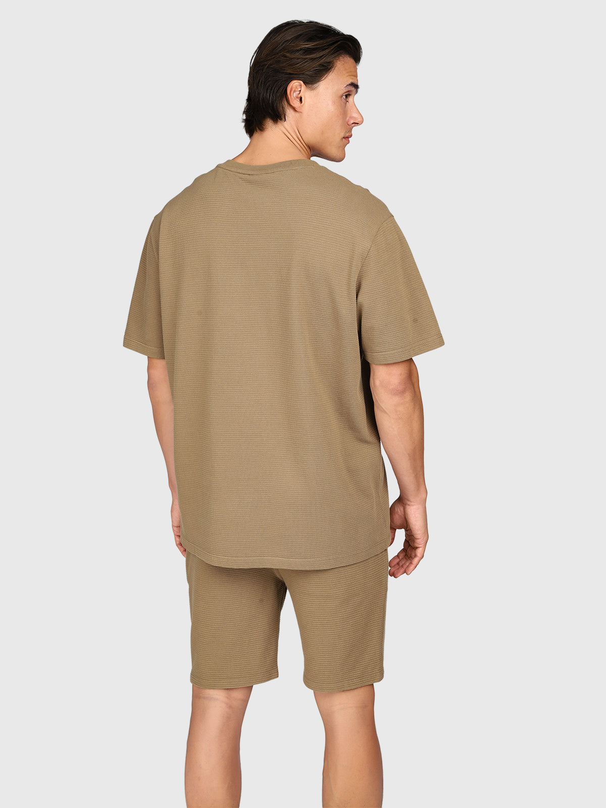 Dozan Men T-shirt | Shitake