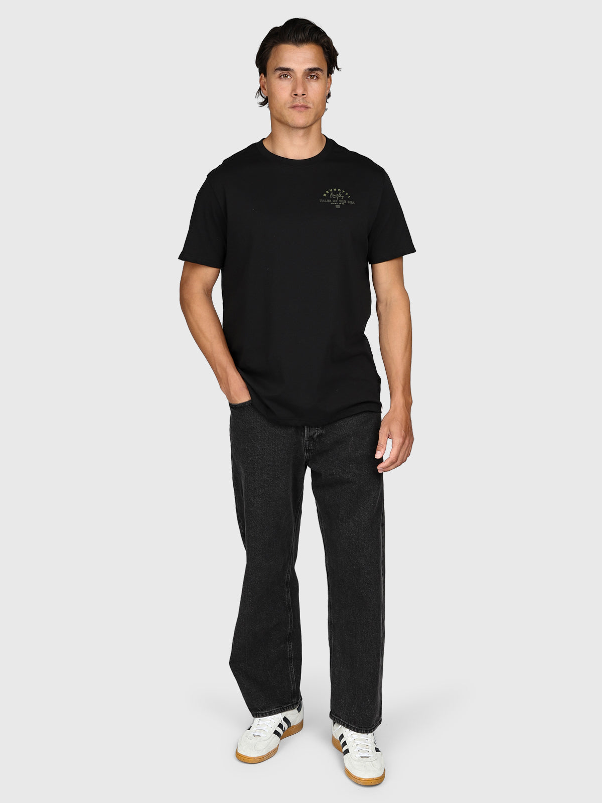 Janusai Men T-shirt | Black