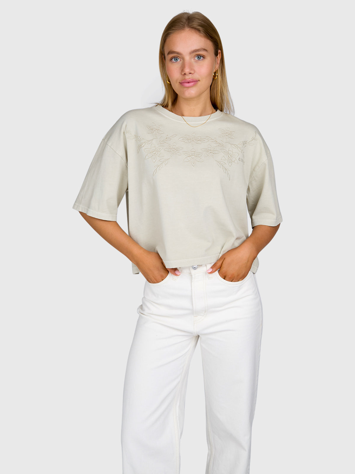 Dilola Women T-shirt | Feather Grey