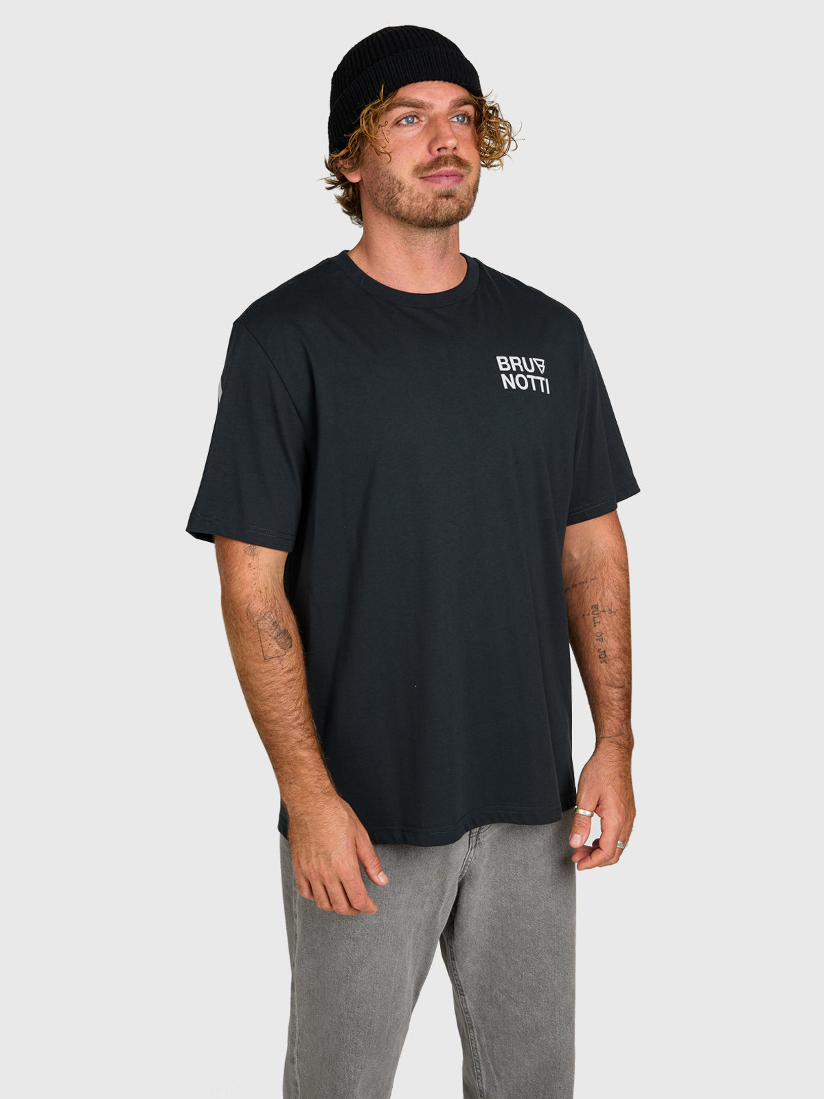 Barros Men T-Shirt | Black