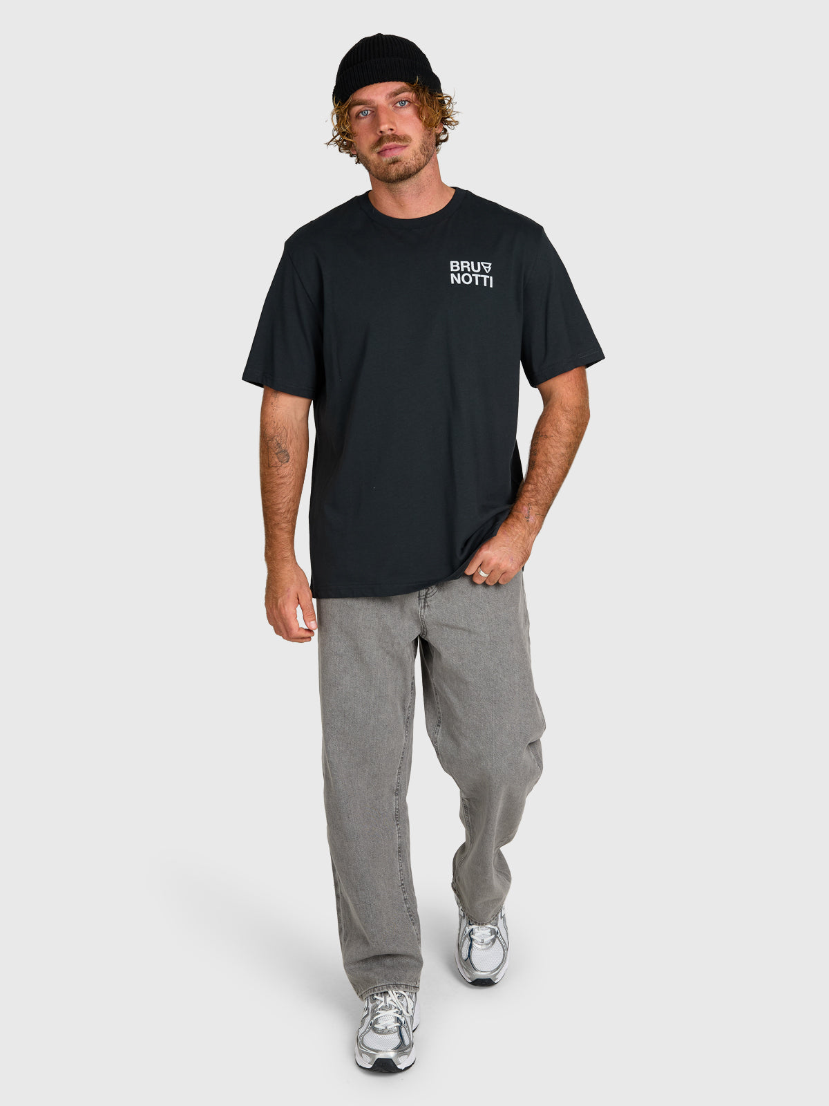 Barros Men T-Shirt | Black
