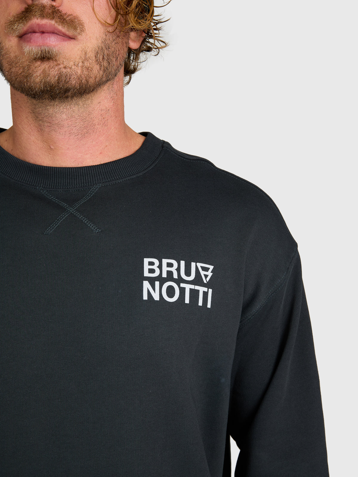Nessor Men Sweater | Black