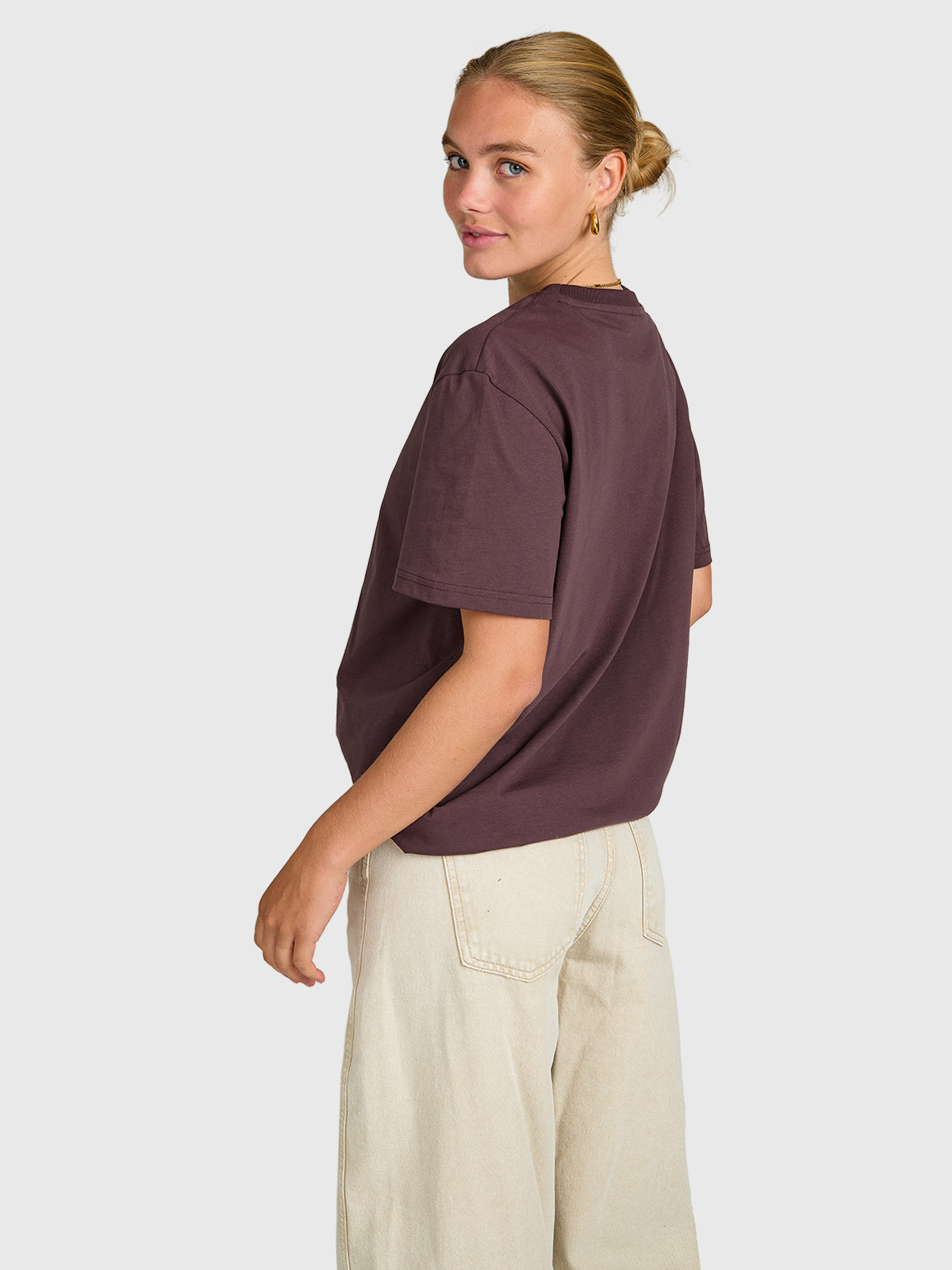 Unessa Women T-Shirt | Raisin