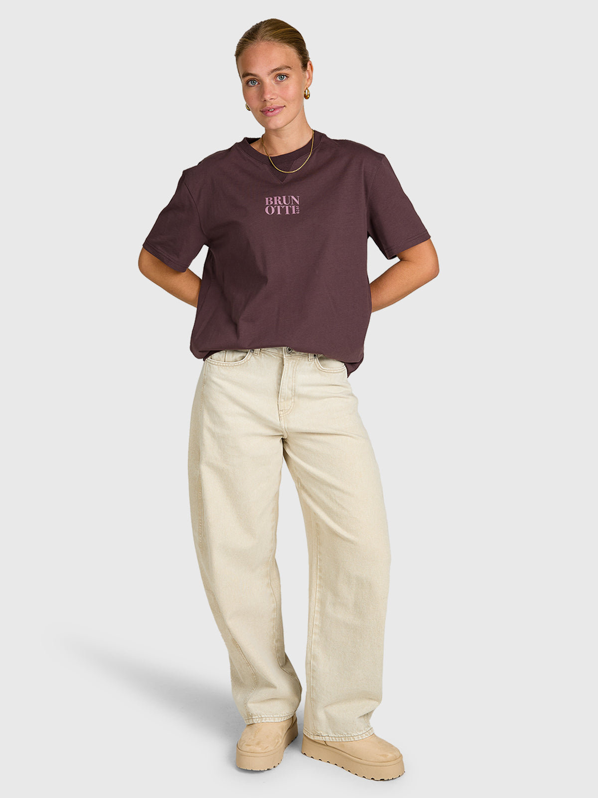 Unessa Women T-Shirt | Raisin