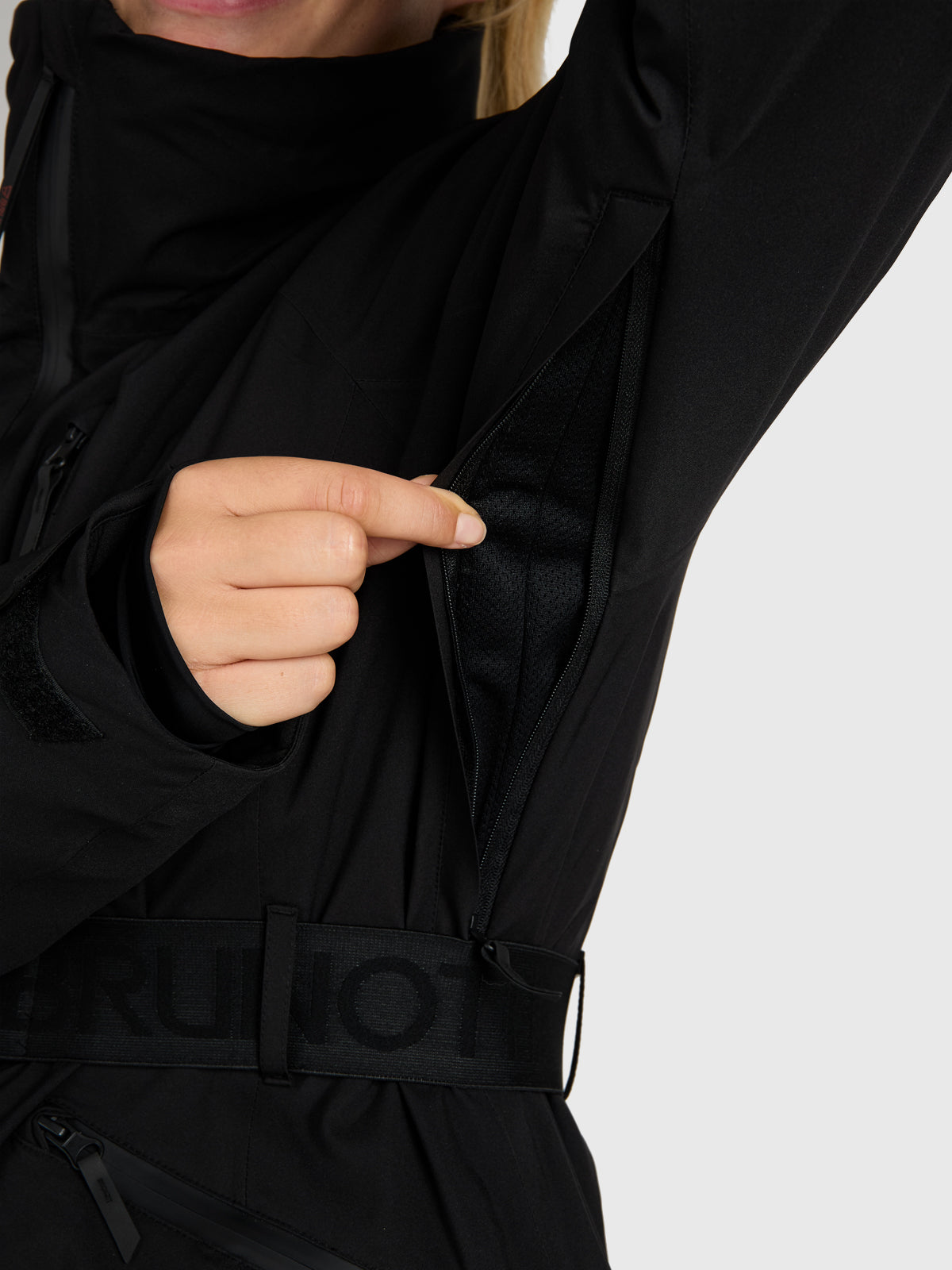 Kelpen Women Snow Jacket | Black