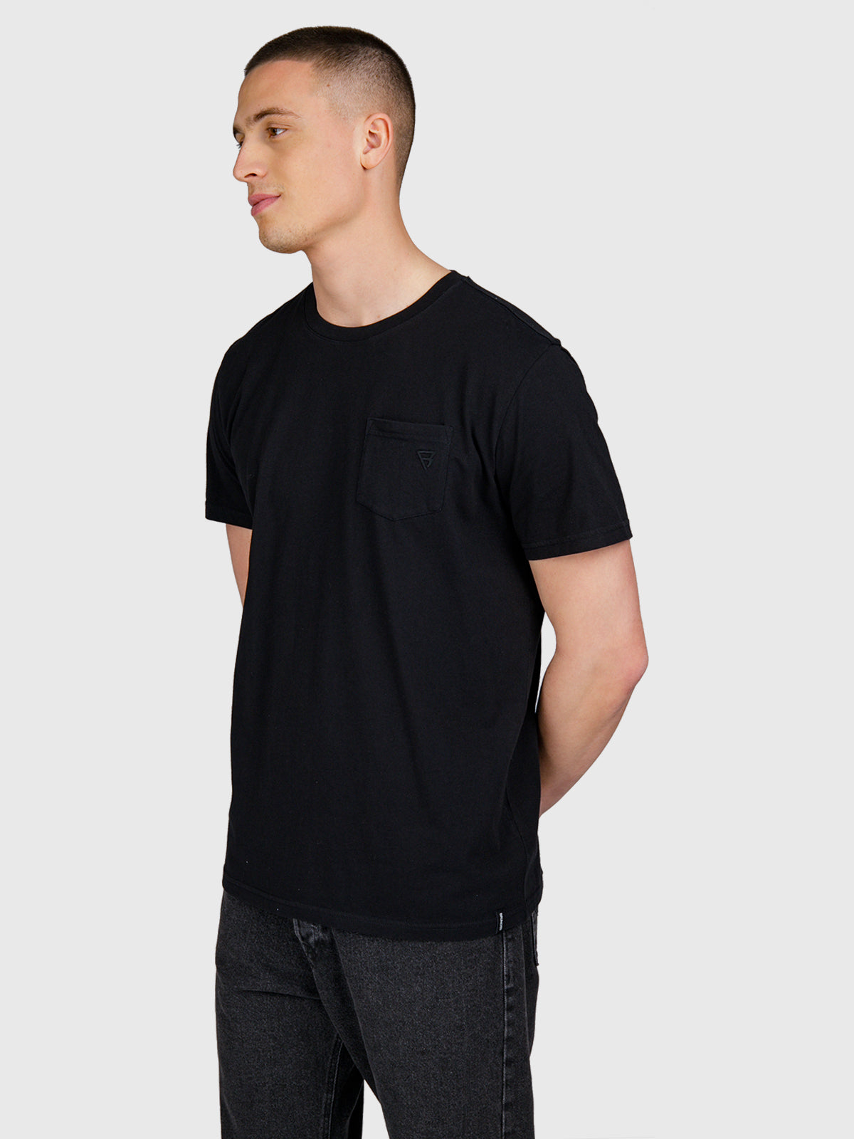Axle Men T-shirt | Black