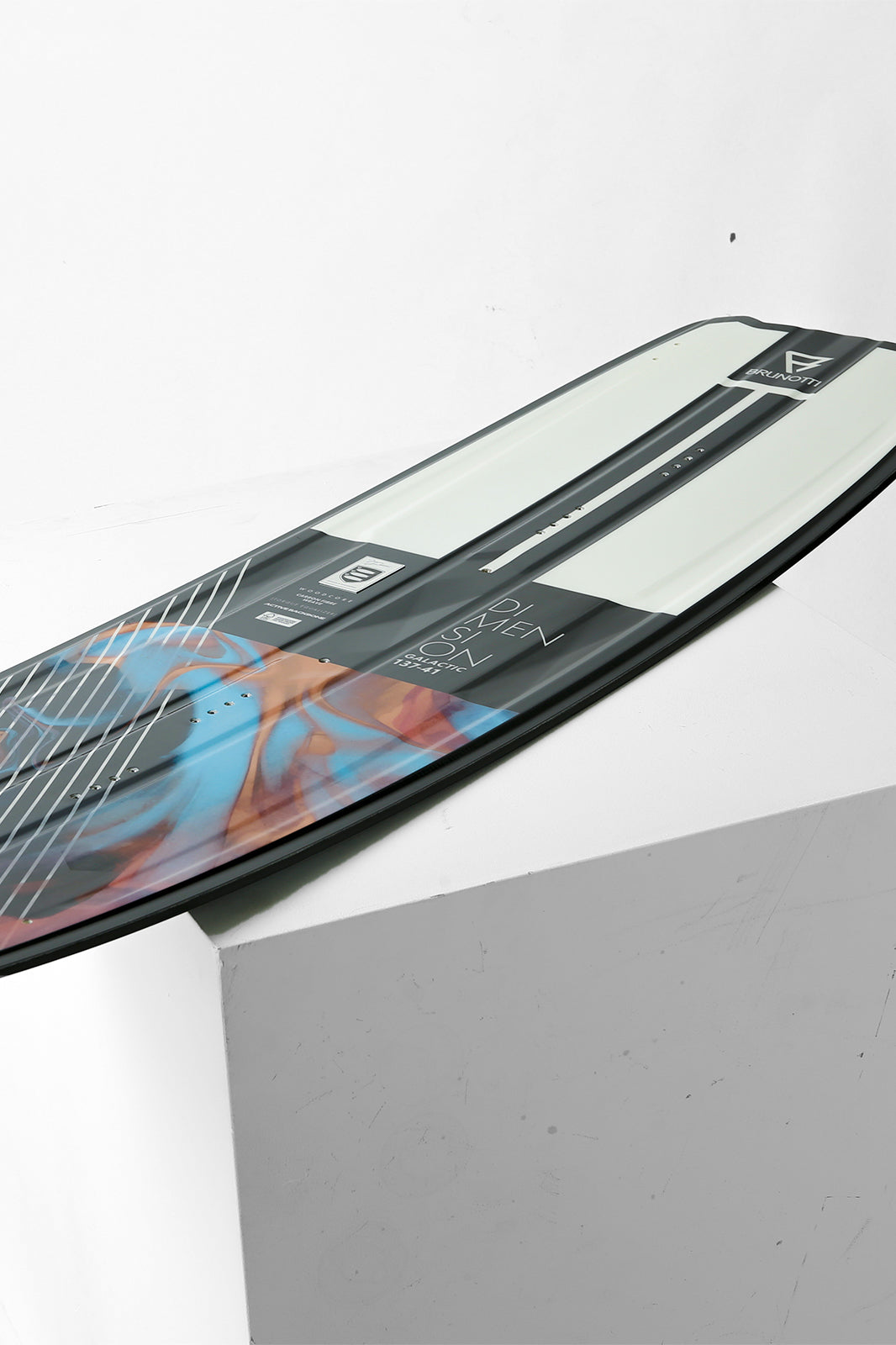 Dimension+G10Fins Uni Kiteboard