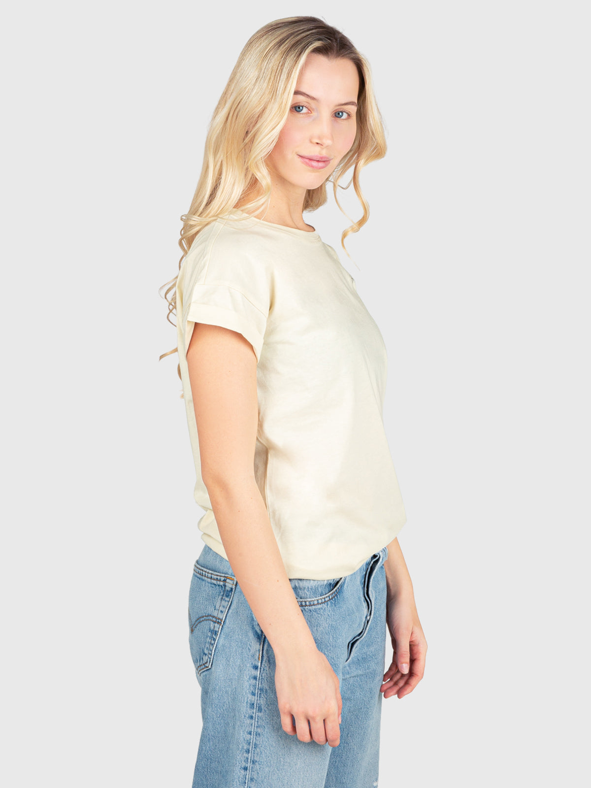 Malie Women T-shirt | White