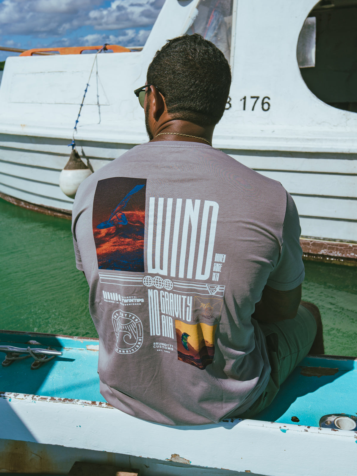 Milon-Back-R Men T-shirt | Grey